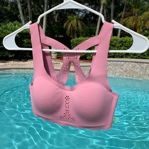 VICTORIA’S SECRET SPORT sports bra